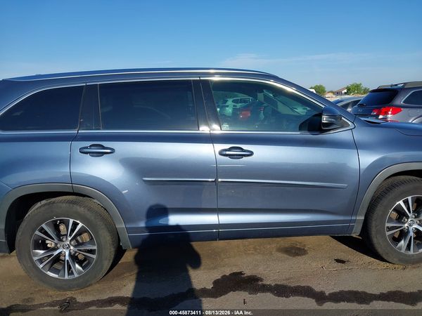 2016 TOYOTA HIGHLANDER XLE V6