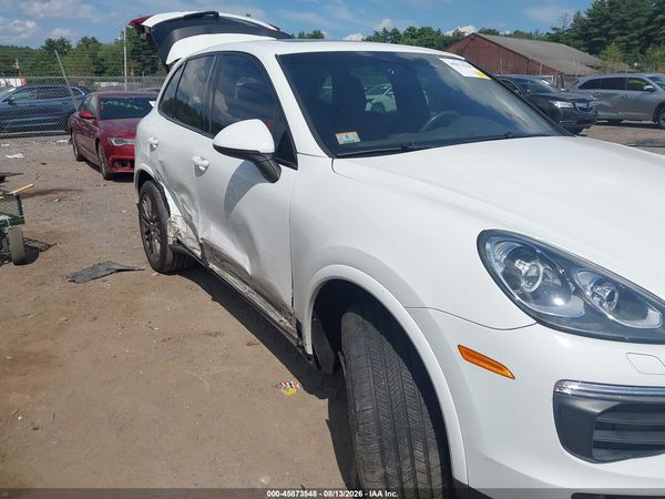 2017 PORSCHE CAYENNE PLATINUM EDITION
