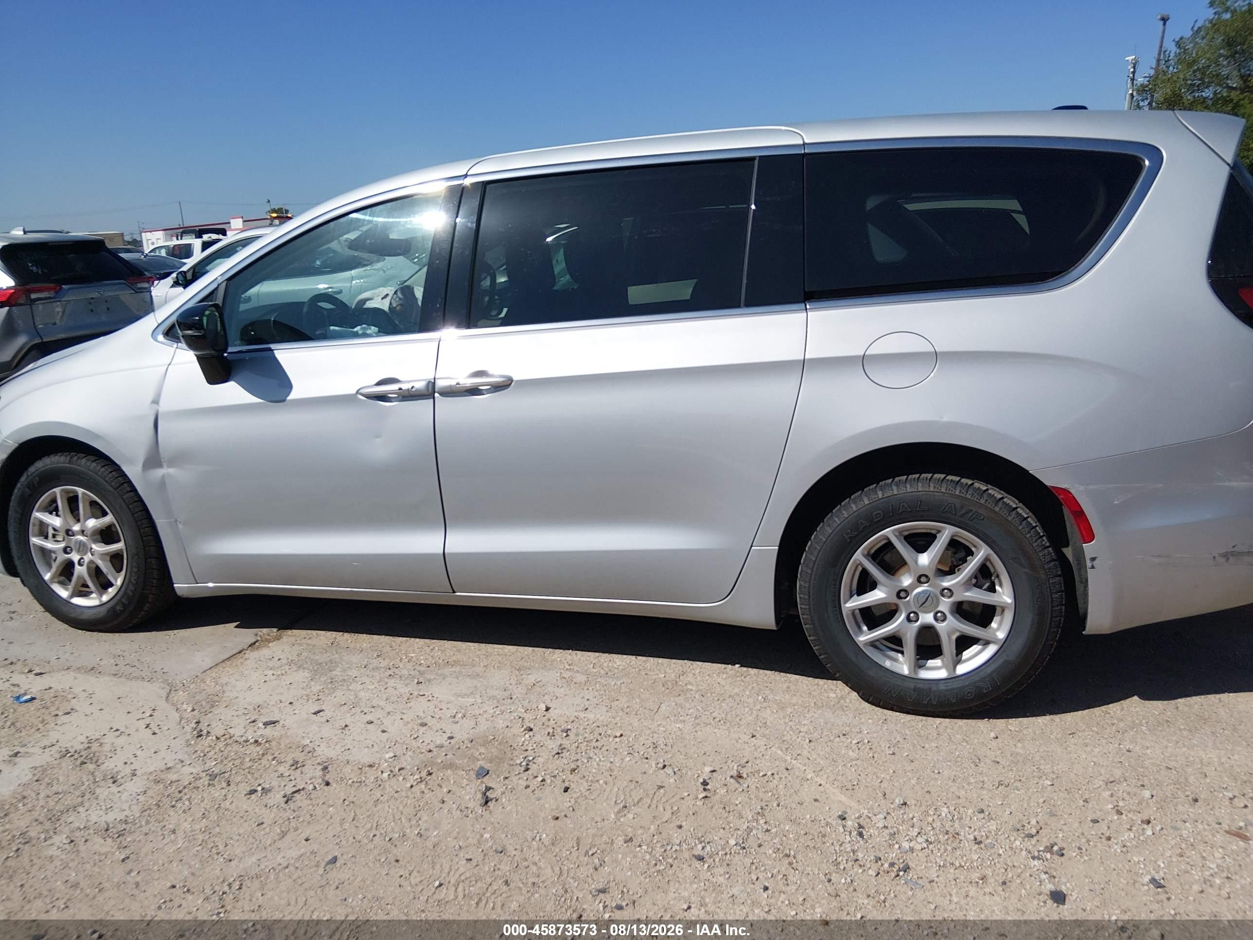 2024 CHRYSLER PACIFICA TOURING L