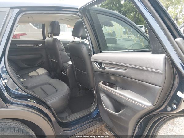 2022 MAZDA CX-5 2.5 S PREMIUM — I8