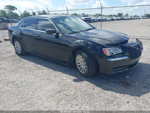2013 CHRYSLER 300 MOTOWN