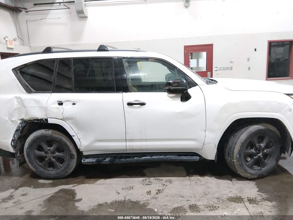 2023 LEXUS LX 600 LUXURY