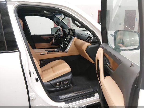 2023 LEXUS LX 600 LUXURY