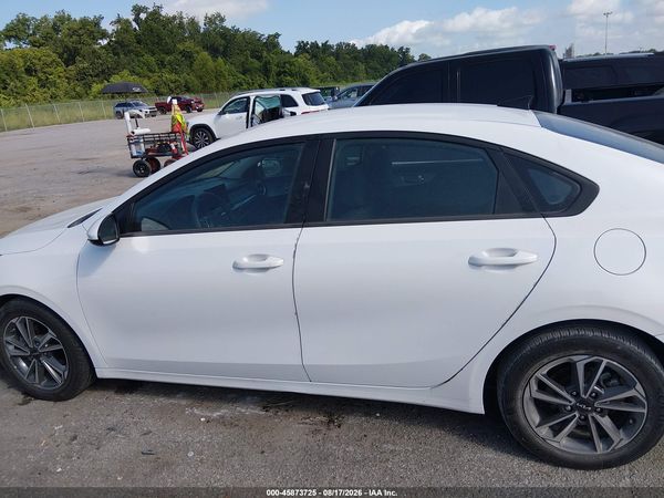 2023 KIA FORTE