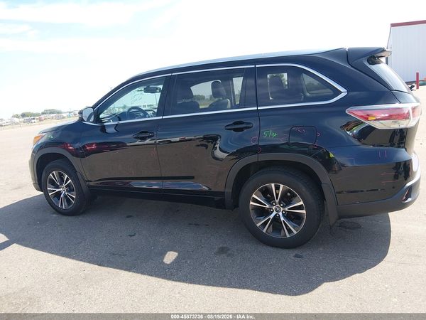 2016 TOYOTA HIGHLANDER XLE V6