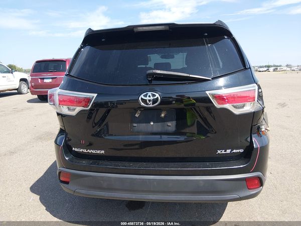 2016 TOYOTA HIGHLANDER XLE V6