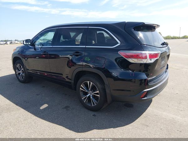 2016 TOYOTA HIGHLANDER XLE V6