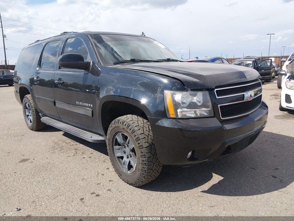2014 CHEVROLET SUBURBAN LT — I1