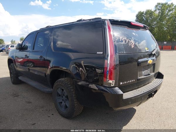 2014 CHEVROLET SUBURBAN LT — I3