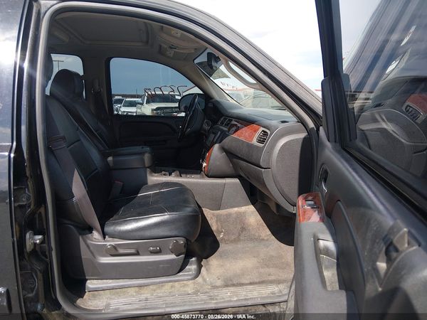 2014 CHEVROLET SUBURBAN LT — I5
