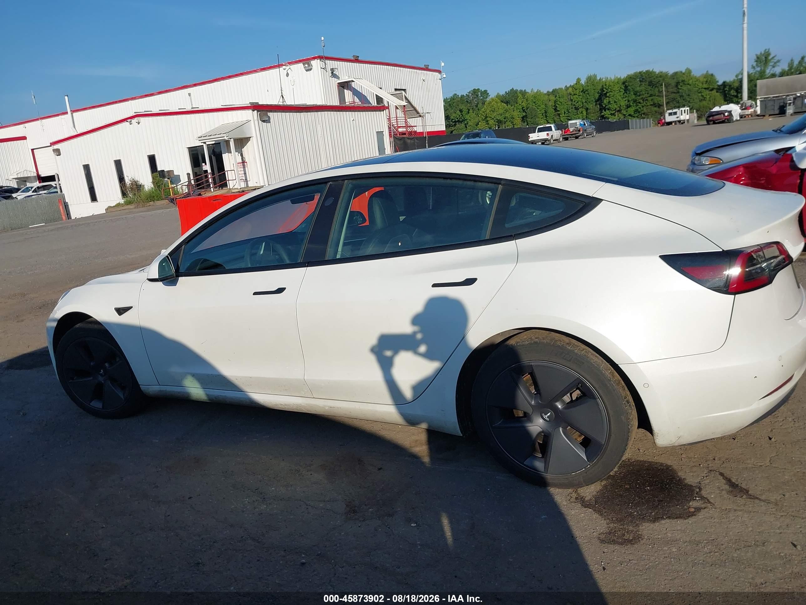2022 TESLA MODEL 3