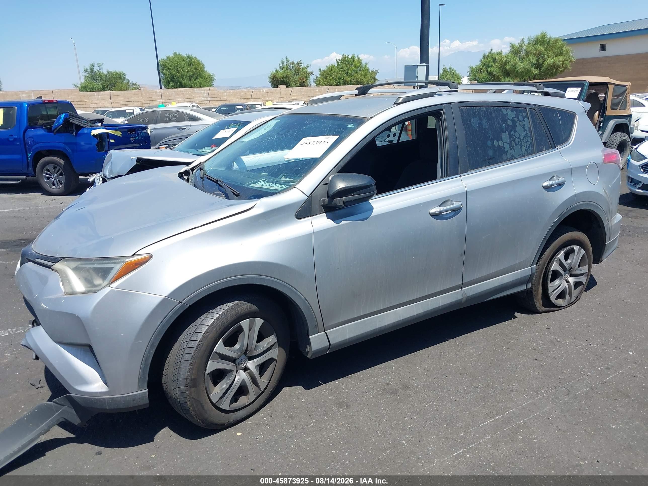 2018 TOYOTA RAV4 LE