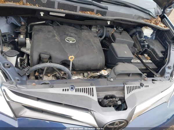 2020 TOYOTA SIENNA XLE — I10