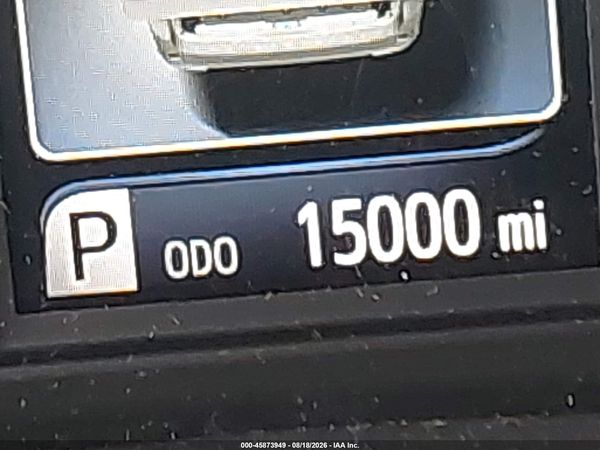2020 TOYOTA SIENNA XLE — I118