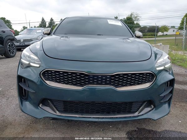 2022 KIA STINGER GT1