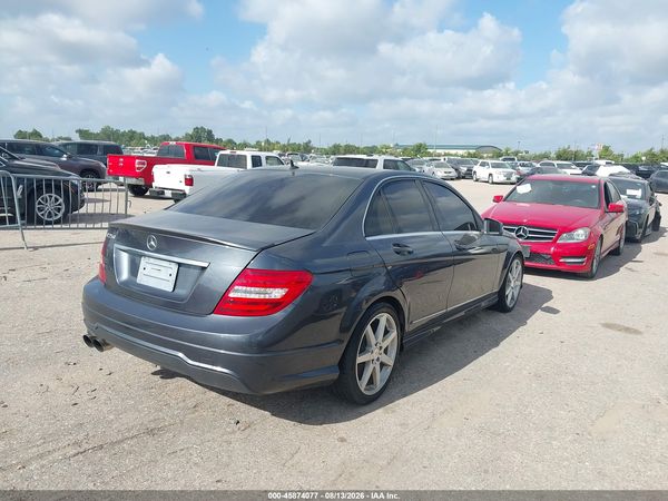 2014 MERCEDES-BENZ C 250 SPORT