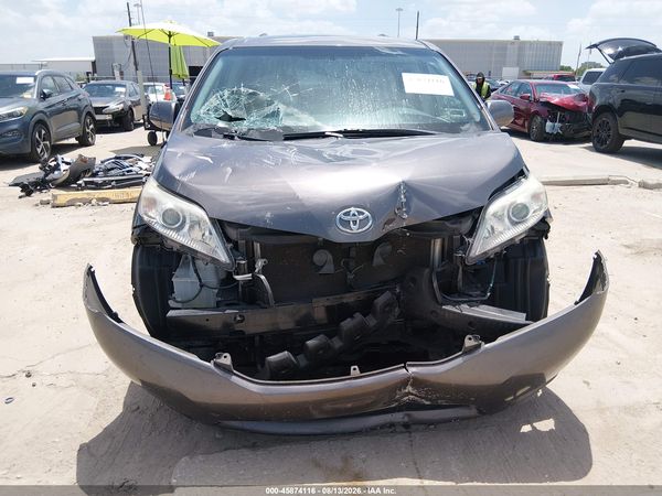 2012 TOYOTA SIENNA LE V6 8 PASSENGER — I115
