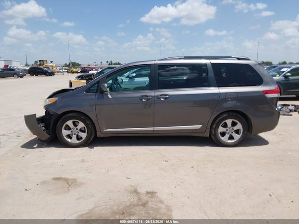 2012 TOYOTA SIENNA LE V6 8 PASSENGER — I117