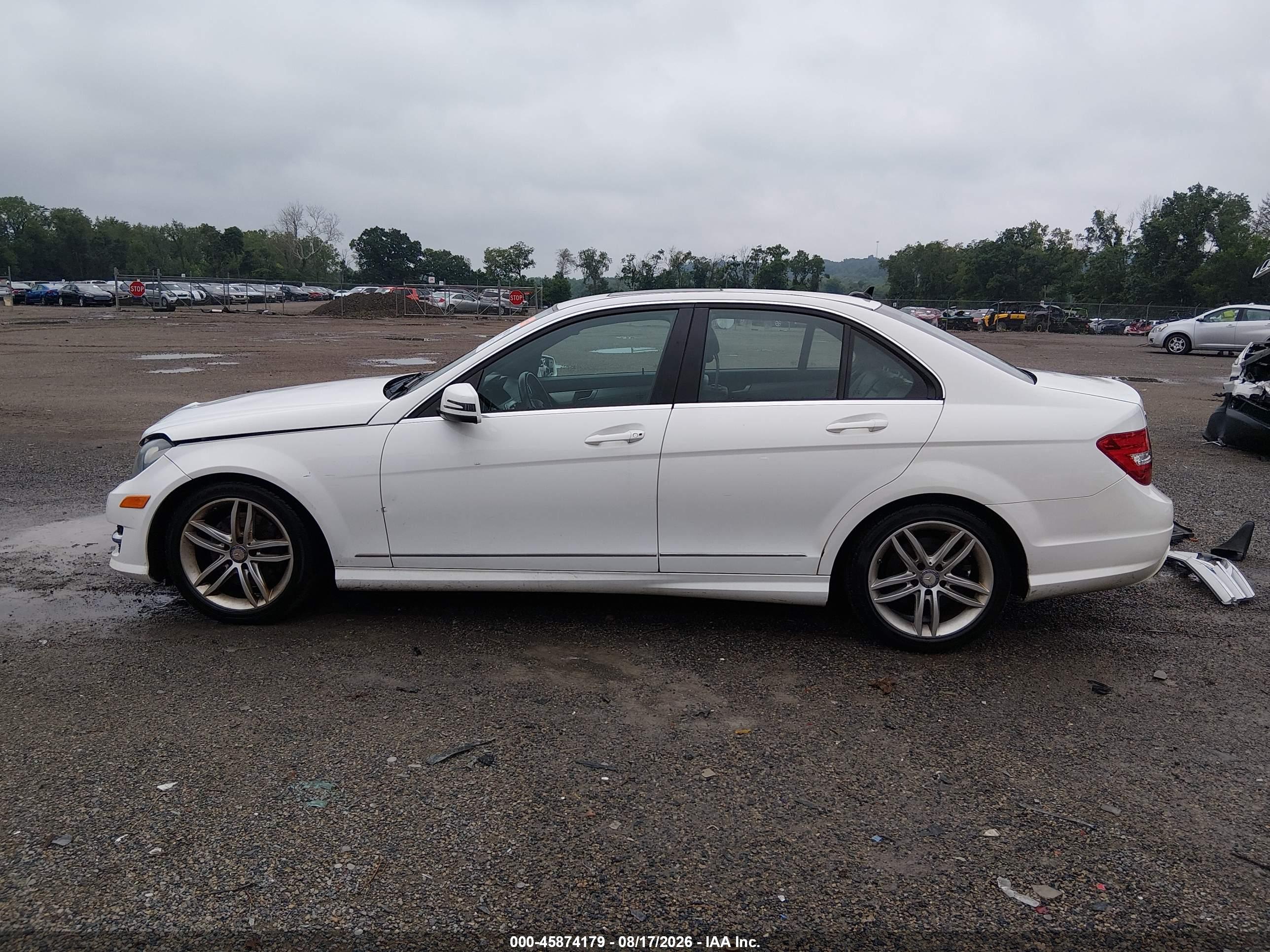 2013 MERCEDES-BENZ C 300 SPORT 4MATIC