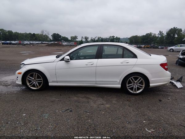 2013 MERCEDES-BENZ C 300 SPORT 4MATIC