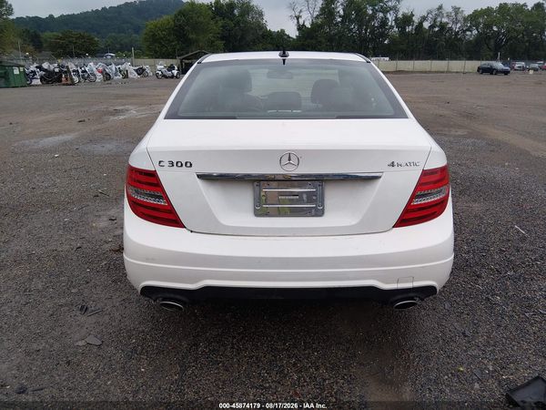 2013 MERCEDES-BENZ C 300 SPORT 4MATIC