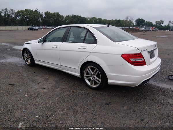 2013 MERCEDES-BENZ C 300 SPORT 4MATIC