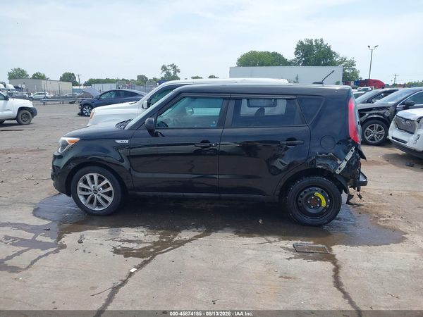2017 KIA SOUL