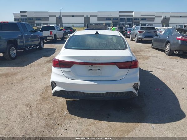 2022 KIA FORTE LXS
