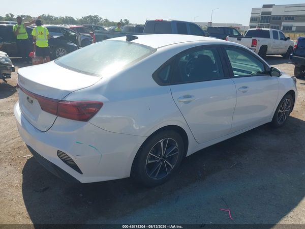 2022 KIA FORTE LXS