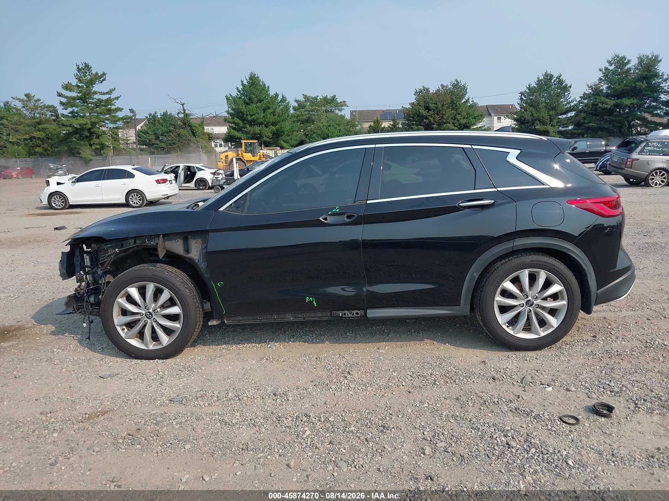 2019 INFINITI QX50 LUXE