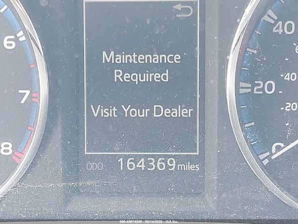 2016 TOYOTA RAV4 XLE