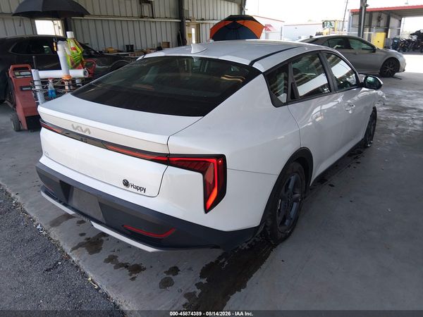 2025 KIA K4 LXS