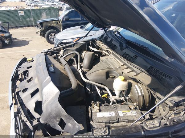 2016 RAM 1500 SLT