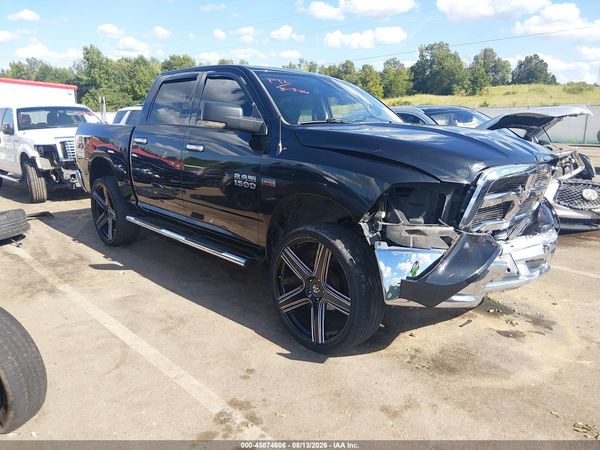 2016 RAM 1500 SLT
