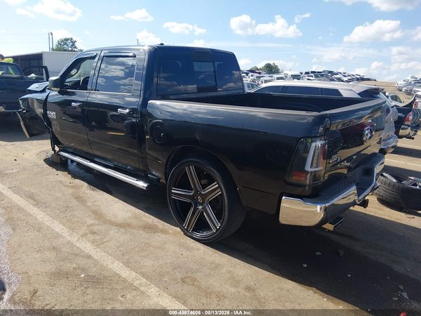 2016 RAM 1500 SLT