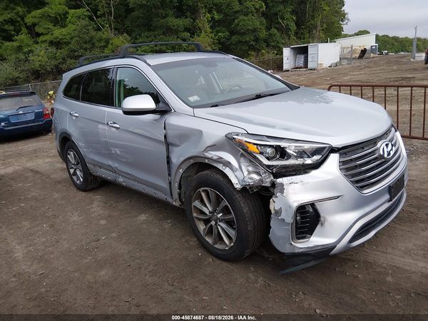 2018 HYUNDAI SANTA FE SE