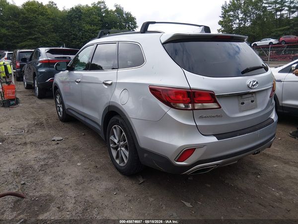 2018 HYUNDAI SANTA FE SE