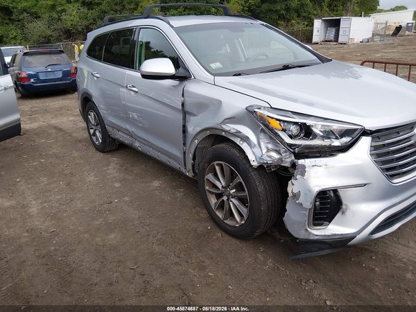 2018 HYUNDAI SANTA FE SE