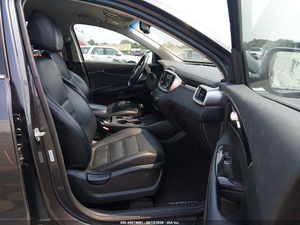 2017 KIA SORENTO 2.4L LX