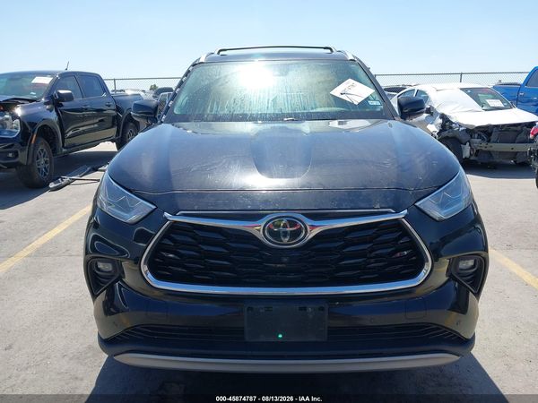 2021 TOYOTA HIGHLANDER PLATINUM