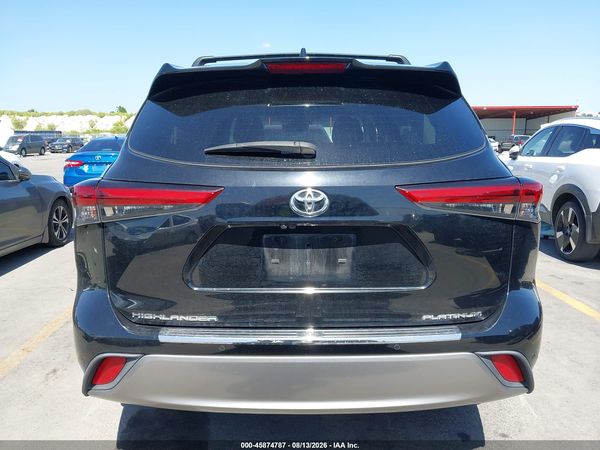 2021 TOYOTA HIGHLANDER PLATINUM