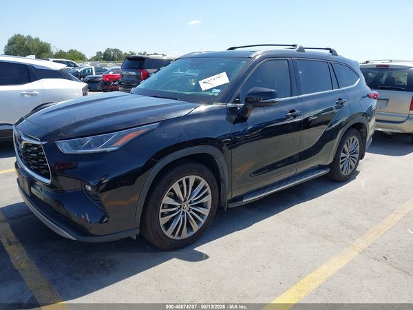 2021 TOYOTA HIGHLANDER PLATINUM