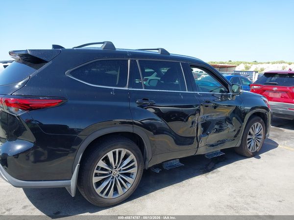 2021 TOYOTA HIGHLANDER PLATINUM