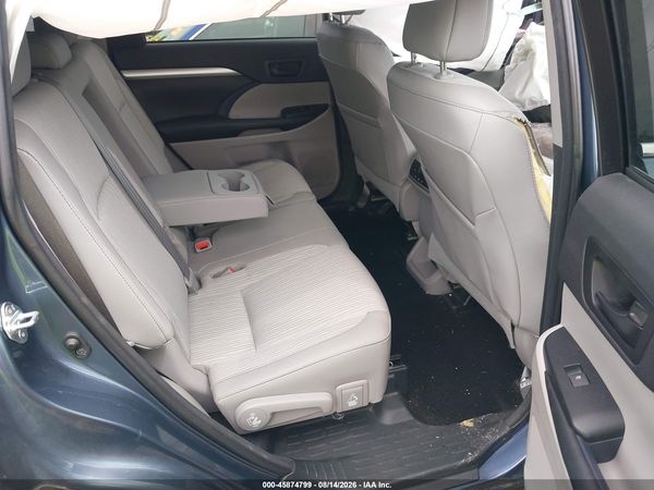 2016 TOYOTA HIGHLANDER LE PLUS V6