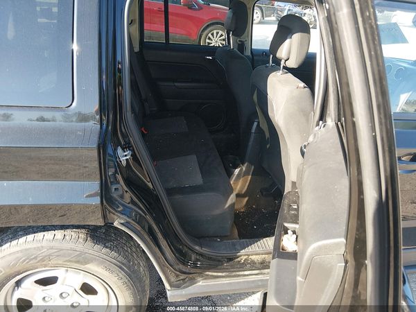 2016 JEEP PATRIOT SPORT — I8