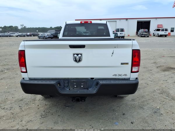 2019 RAM 1500 CLASSIC TRADESMAN  4X4 8' BOX — I119