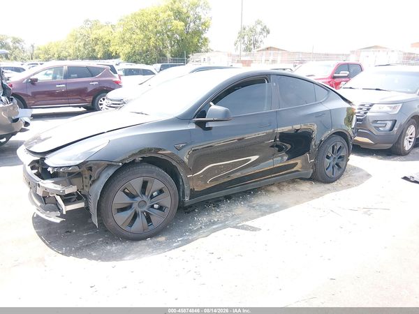2025 TESLA MODEL Y