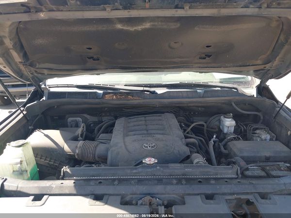 2019 TOYOTA TUNDRA SR5 5.7L V8