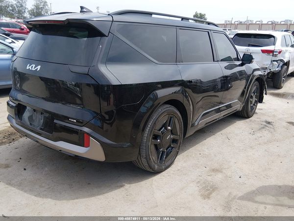 2024 KIA EV9 GT-LINE