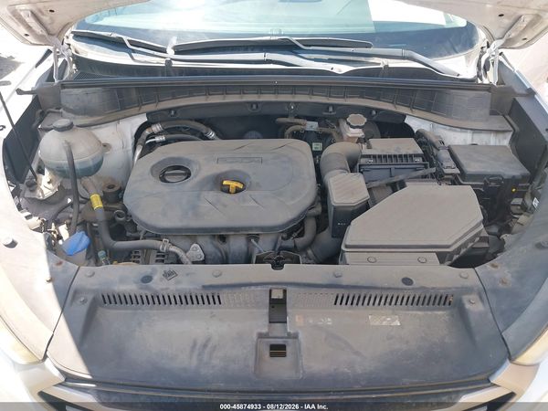 2018 HYUNDAI TUCSON SE